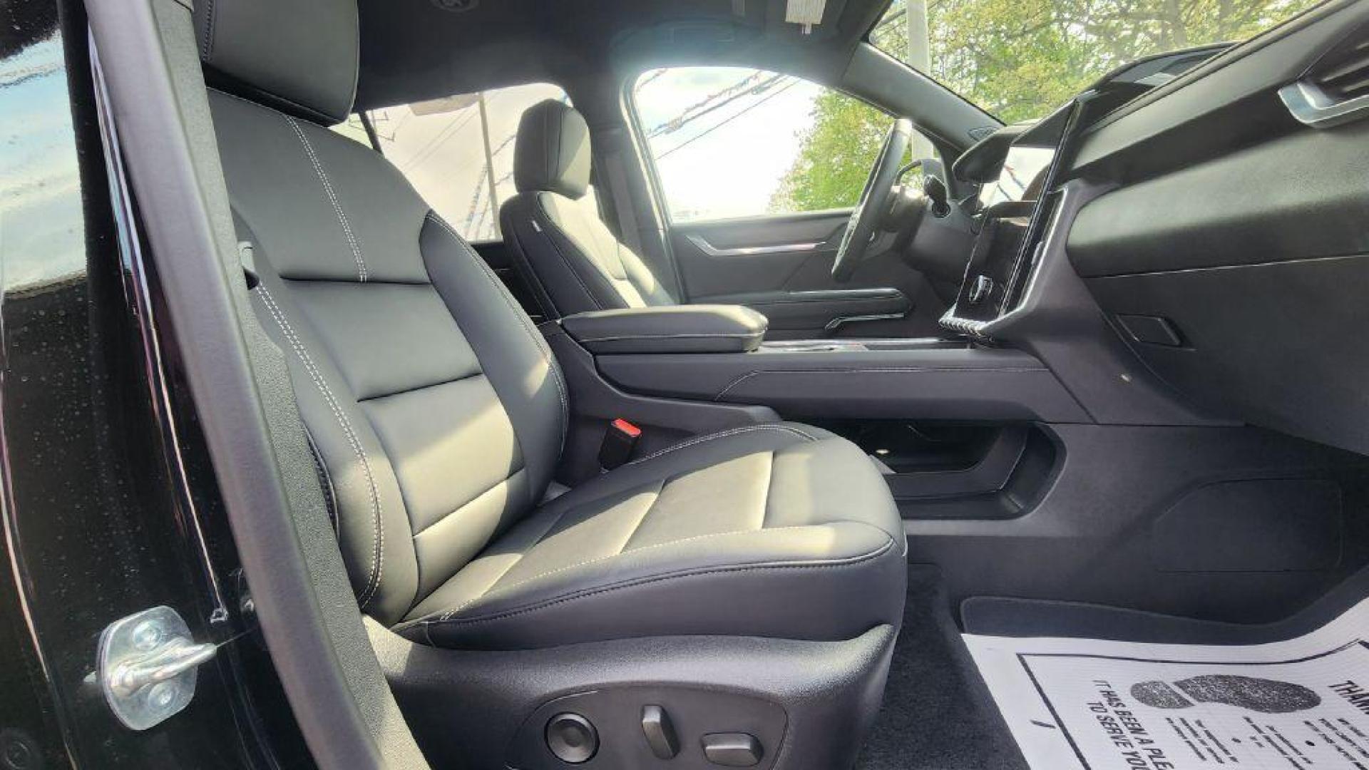 2025 BLACK GMC ACADIA ELEVATION - AWD (1GKENNRS6SJ) with an 2.5L engine, Automatic transmission, located at 101 S. Halleck St., DeMotte, 46310, (219) 987-2922, 41.202343, -87.198189 - Photo#8