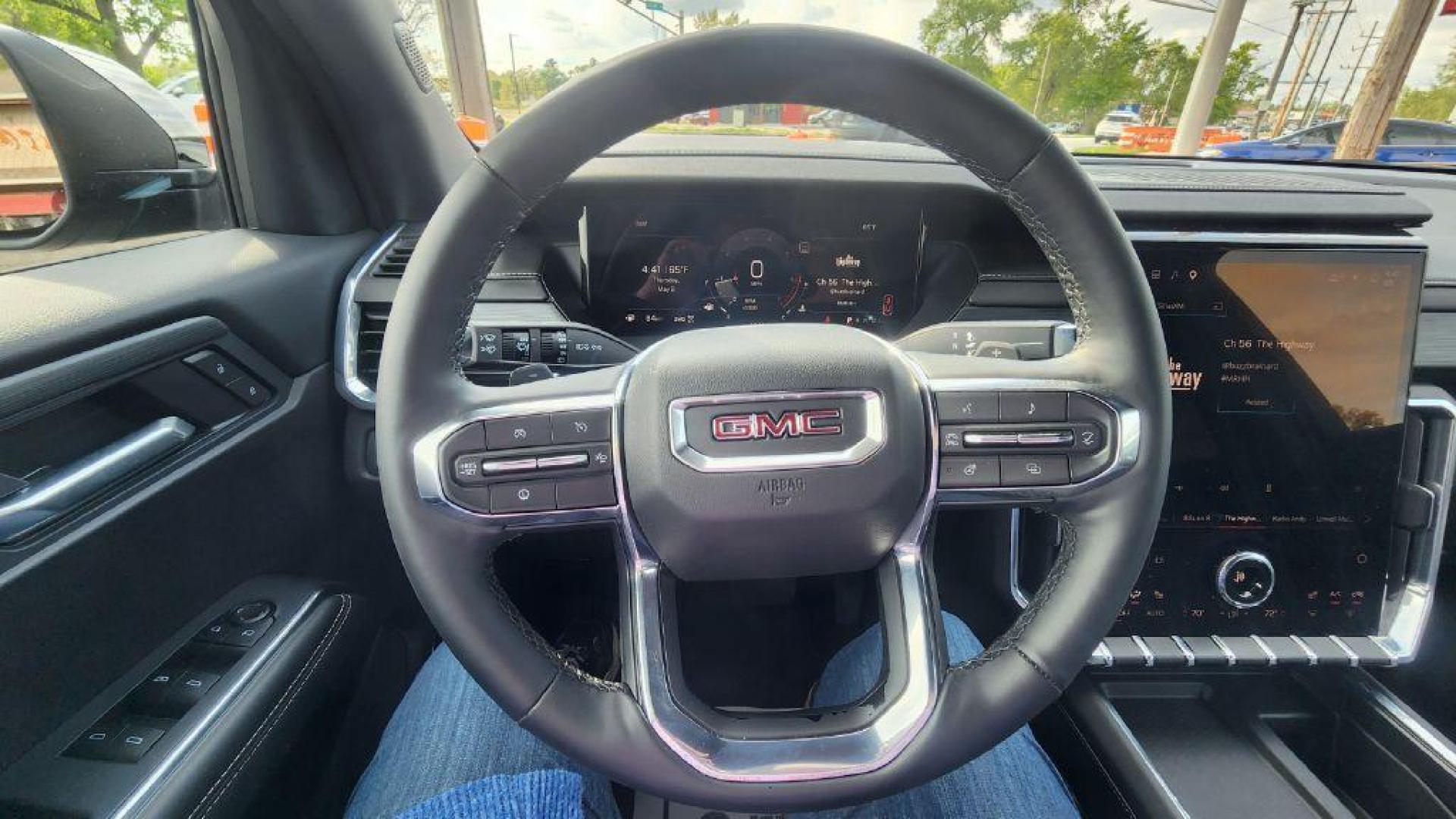 2025 BLACK GMC ACADIA ELEVATION - AWD (1GKENNRS6SJ) with an 2.5L engine, Automatic transmission, located at 101 S. Halleck St., DeMotte, 46310, (219) 987-2922, 41.202343, -87.198189 - Photo#12