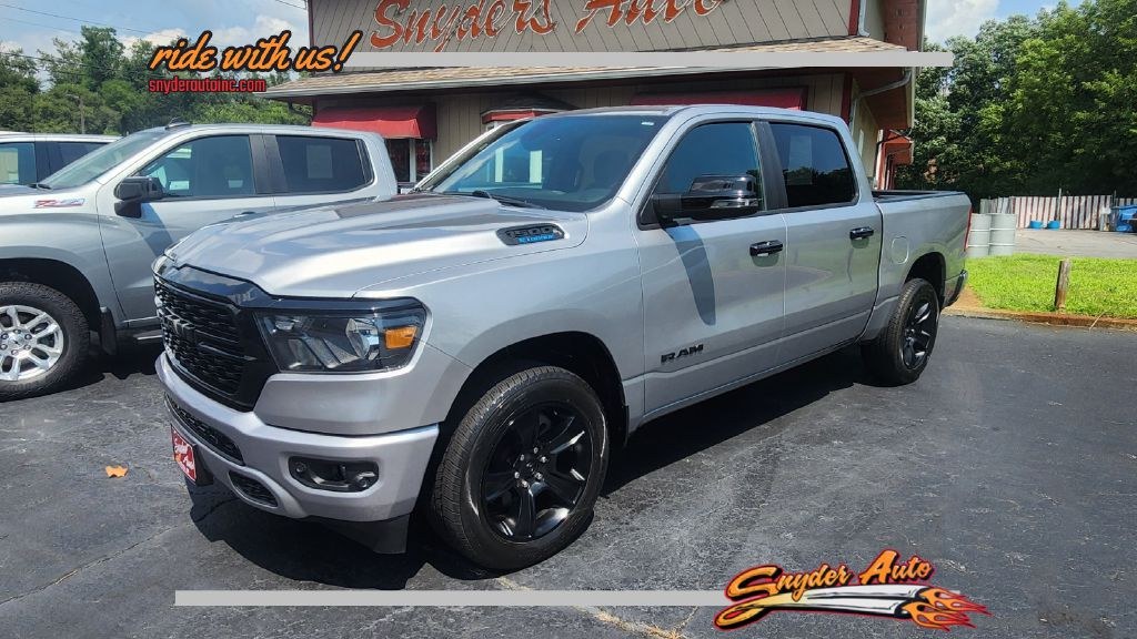 photo of 2023 RAM 1500 BIG HORN/LONE STAR - 4WD