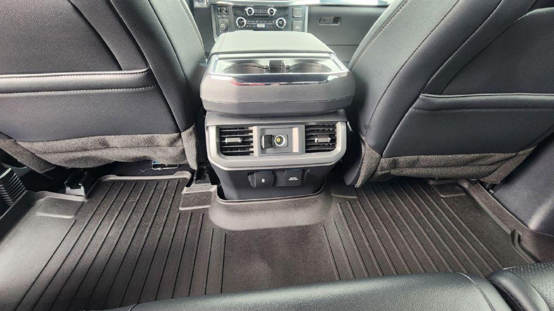 2024 BURGUN FORD F150 LARIAT - 4WD (1FTFW5L8XRK) with an 3.5L engine, Automatic transmission, located at 101 S. Halleck St., DeMotte, 46310, (219) 987-2922, 41.202343, -87.198189- Photo#20