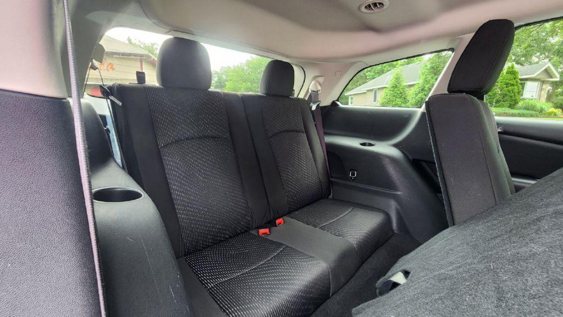 2019 BLACK DODGE JOURNEY SE (3C4PDCBG2KT) with an 3.6L engine, Automatic transmission, located at 101 S. Halleck St., DeMotte, 46310, (219) 987-2922, 41.202343, -87.198189- Photo#7