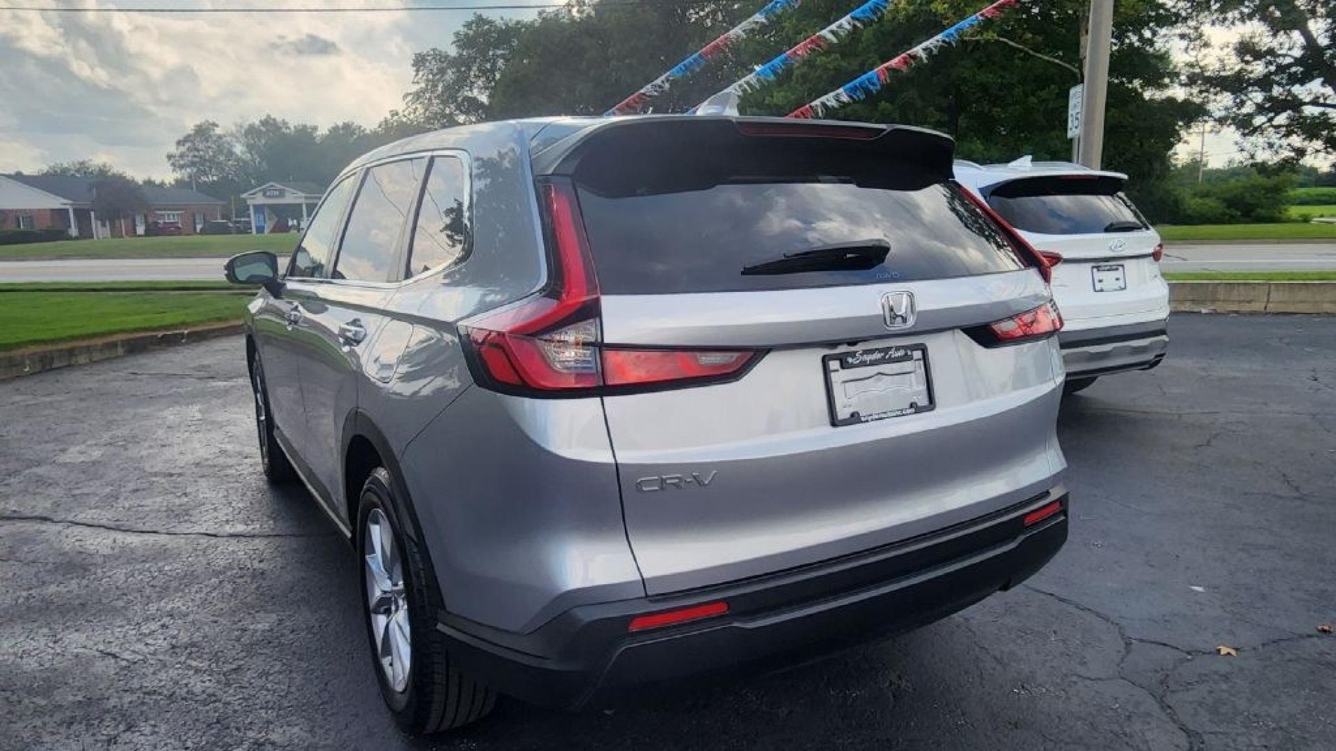 2026 SILVER HONDA CR-V EX (2HKRS4H46TH) with an 1.5L engine, Continuously Variable transmission, located at 101 S. Halleck St., DeMotte, 46310, (219) 987-2922, 41.202343, -87.198189- Photo#3