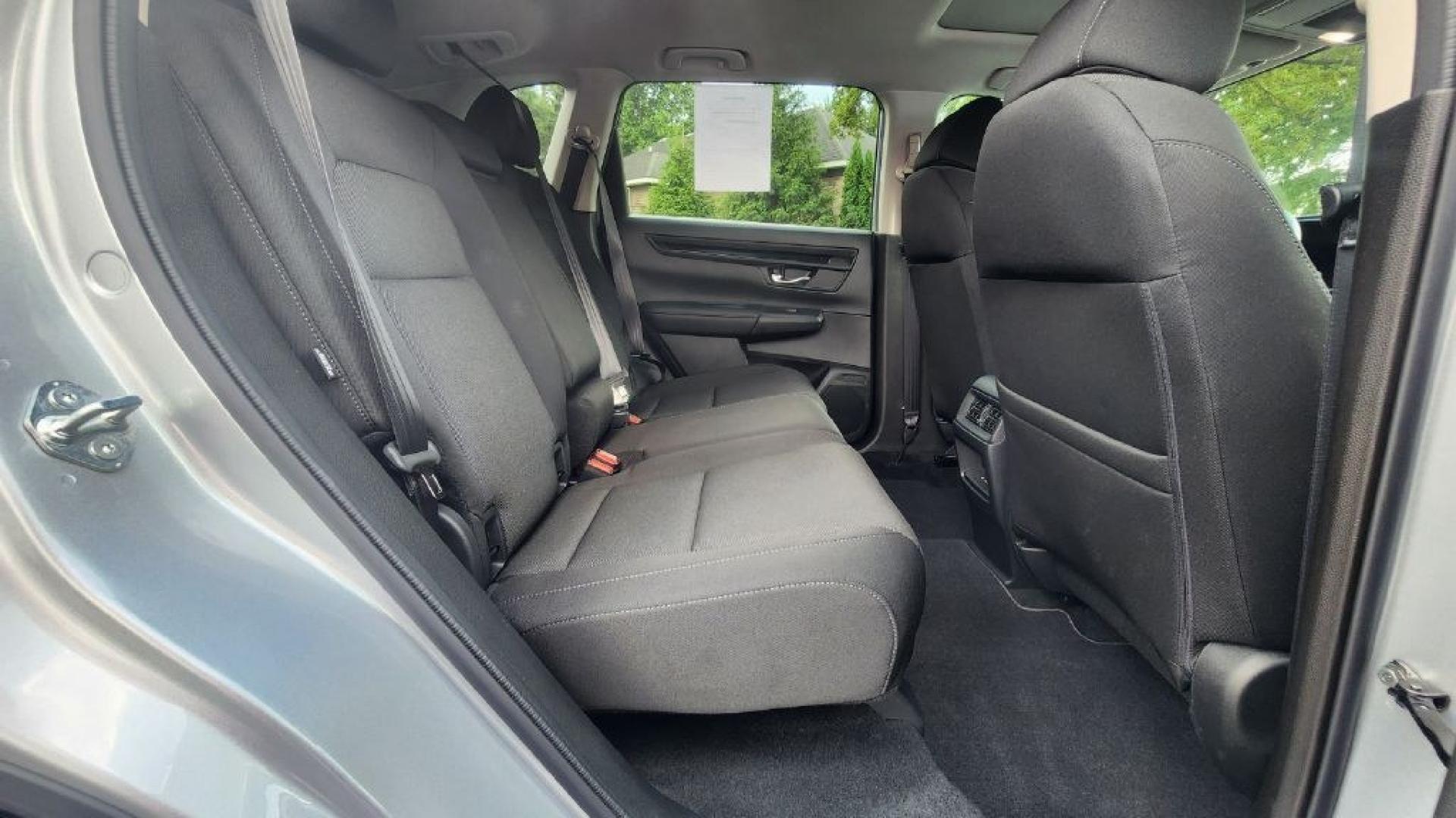2026 SILVER HONDA CR-V EX (2HKRS4H46TH) with an 1.5L engine, Continuously Variable transmission, located at 101 S. Halleck St., DeMotte, 46310, (219) 987-2922, 41.202343, -87.198189- Photo#6
