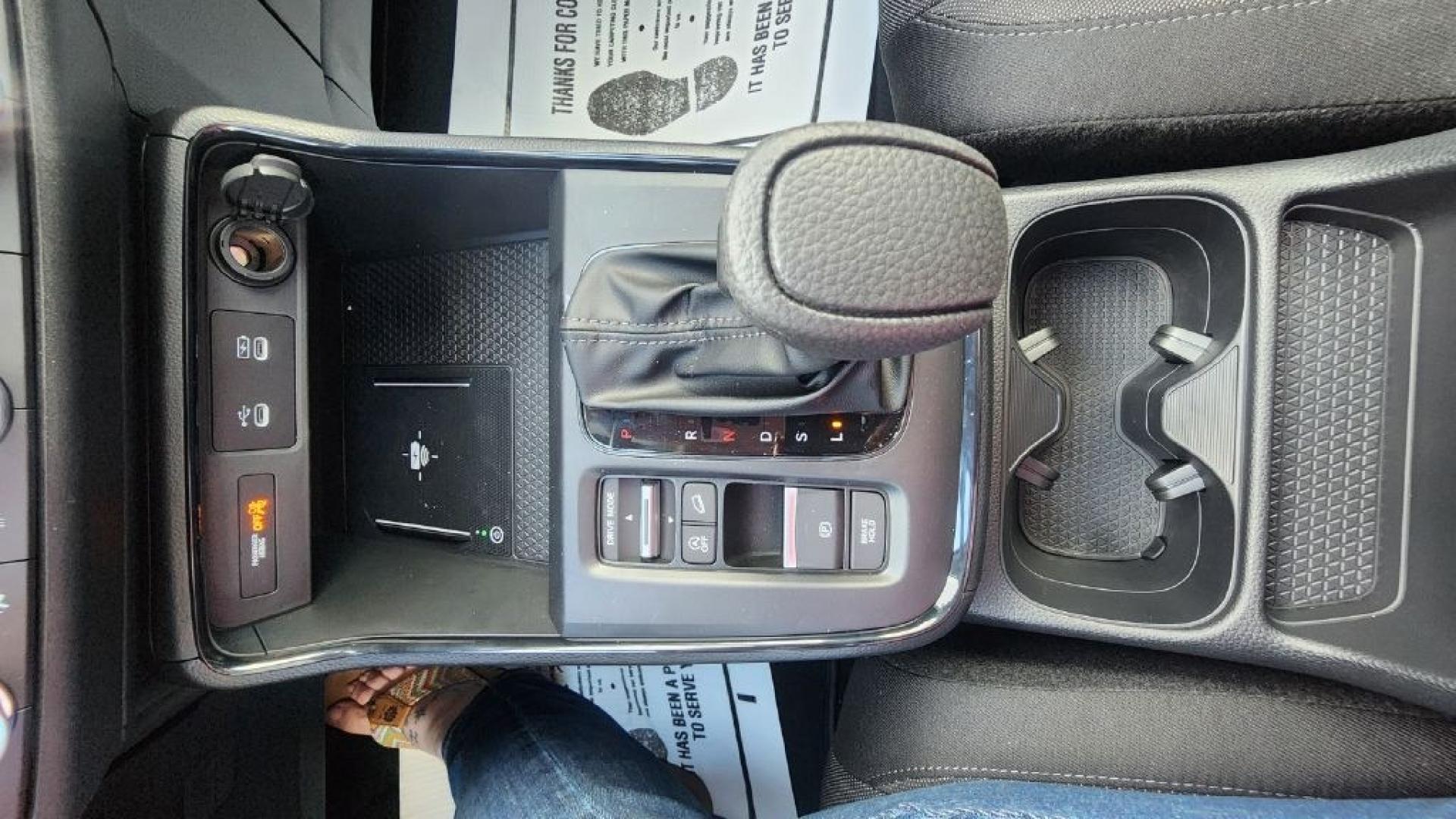 2026 SILVER HONDA CR-V EX (2HKRS4H46TH) with an 1.5L engine, Continuously Variable transmission, located at 101 S. Halleck St., DeMotte, 46310, (219) 987-2922, 41.202343, -87.198189- Photo#15