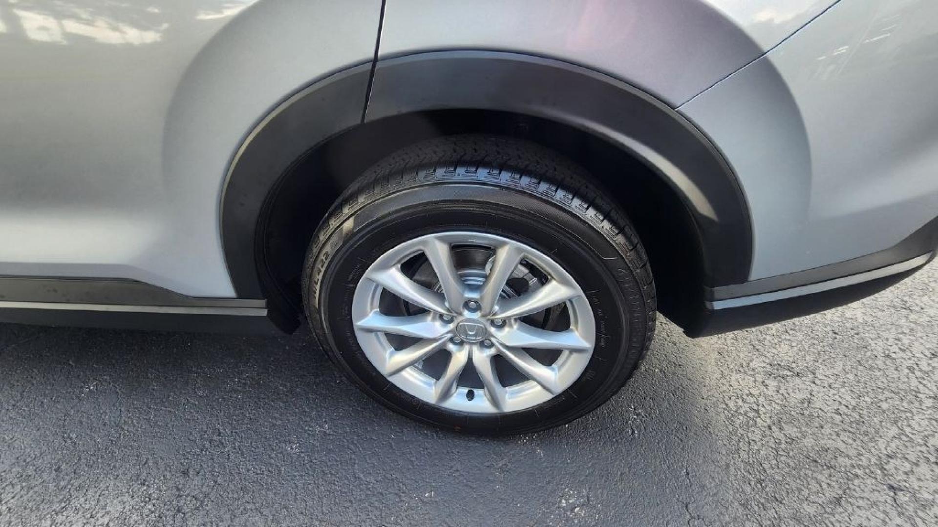 2026 SILVER HONDA CR-V EX (2HKRS4H46TH) with an 1.5L engine, Continuously Variable transmission, located at 101 S. Halleck St., DeMotte, 46310, (219) 987-2922, 41.202343, -87.198189- Photo#22