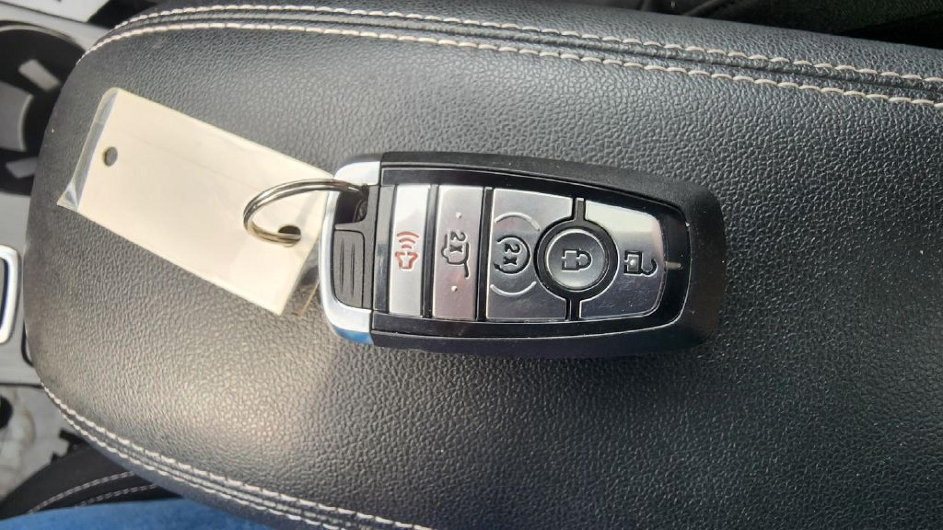2024 RED FORD ESCAPE ACTIVE (1FMCU9GNXRU) with an 1.5L engine, Automatic transmission, located at 101 S. Halleck St., DeMotte, 46310, (219) 987-2922, 41.202343, -87.198189- Photo#16