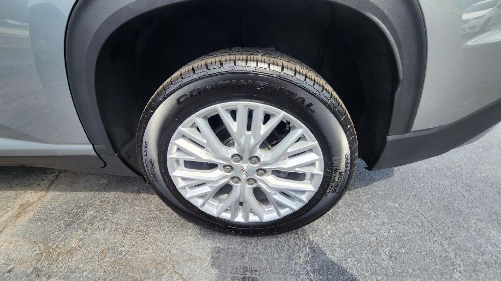 2026 SILVER GMC ACADIA ELEVATION (1GKENKKS8TJ) with an 2.5L engine, Automatic transmission, located at 101 S. Halleck St., DeMotte, 46310, (219) 987-2922, 41.202343, -87.198189- Photo#24