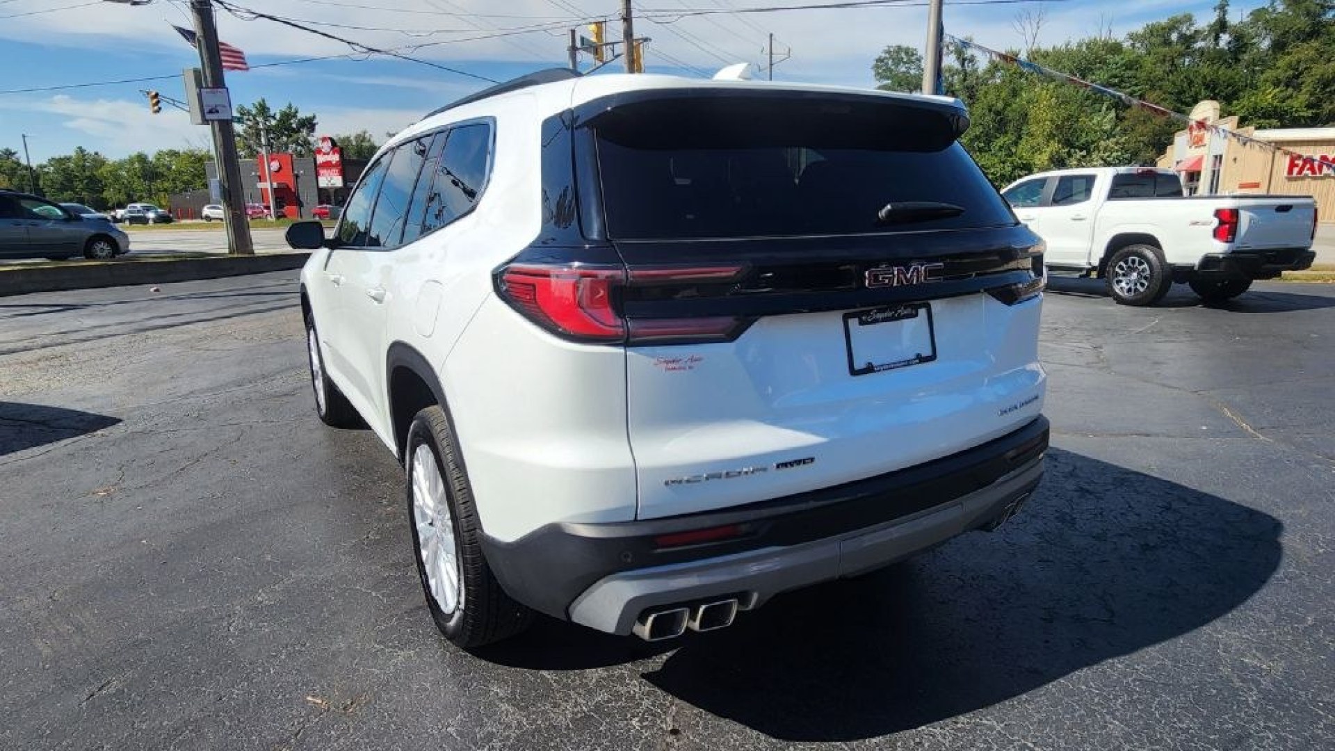 2026 WHITE GMC ACADIA ELEVATION - AWD (1GKENNKSXTJ) with an 2.5L engine, Automatic transmission, located at 101 S. Halleck St., DeMotte, 46310, (219) 987-2922, 41.202343, -87.198189- Photo#3