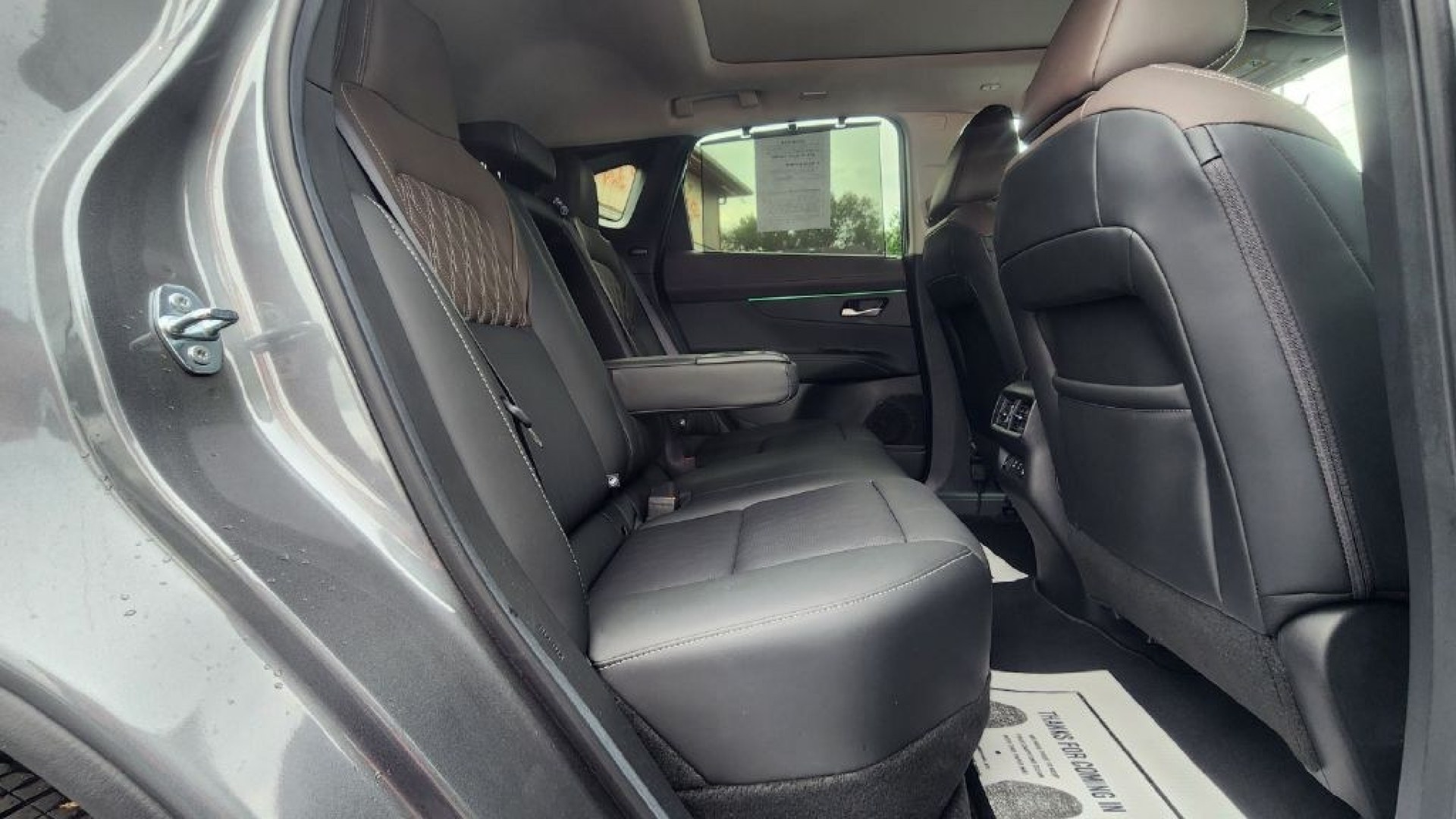 2026 GRAY NISSAN MURANO PLATINUM - AWD (5N1AZ3DS4TC) with an 2.0L engine, Automatic transmission, located at 101 S. Halleck St., DeMotte, 46310, (219) 987-2922, 41.202343, -87.198189- Photo#6