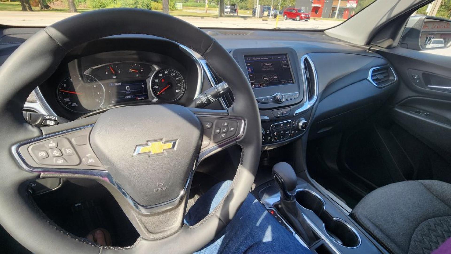 2024 GRAY CHEVROLET EQUINOX LT - FWD (3GNAXKEG6RS) with an 1.5L engine, Automatic transmission, located at 101 S. Halleck St., DeMotte, 46310, (219) 987-2922, 41.202343, -87.198189- Photo#7