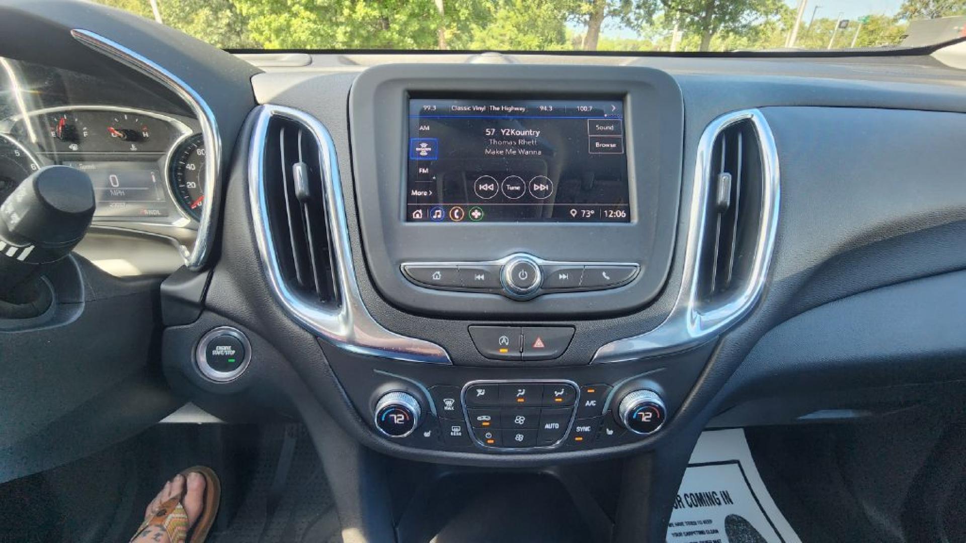 2024 GRAY CHEVROLET EQUINOX LT - FWD (3GNAXKEG6RS) with an 1.5L engine, Automatic transmission, located at 101 S. Halleck St., DeMotte, 46310, (219) 987-2922, 41.202343, -87.198189- Photo#11