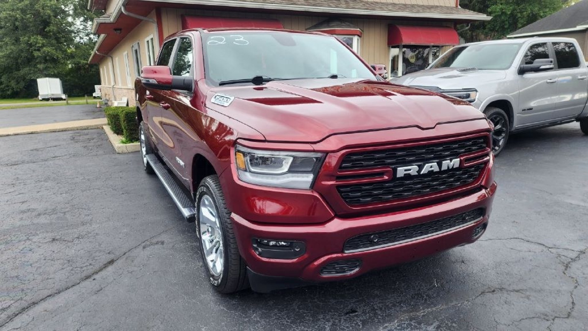 2023 BURGUN RAM 1500 BIG HORN/LONE STAR (1C6RRFFG1PN) with an 3.6L engine, Automatic transmission, located at 101 S. Halleck St., DeMotte, 46310, (219) 987-2922, 41.202343, -87.198189- Photo#1