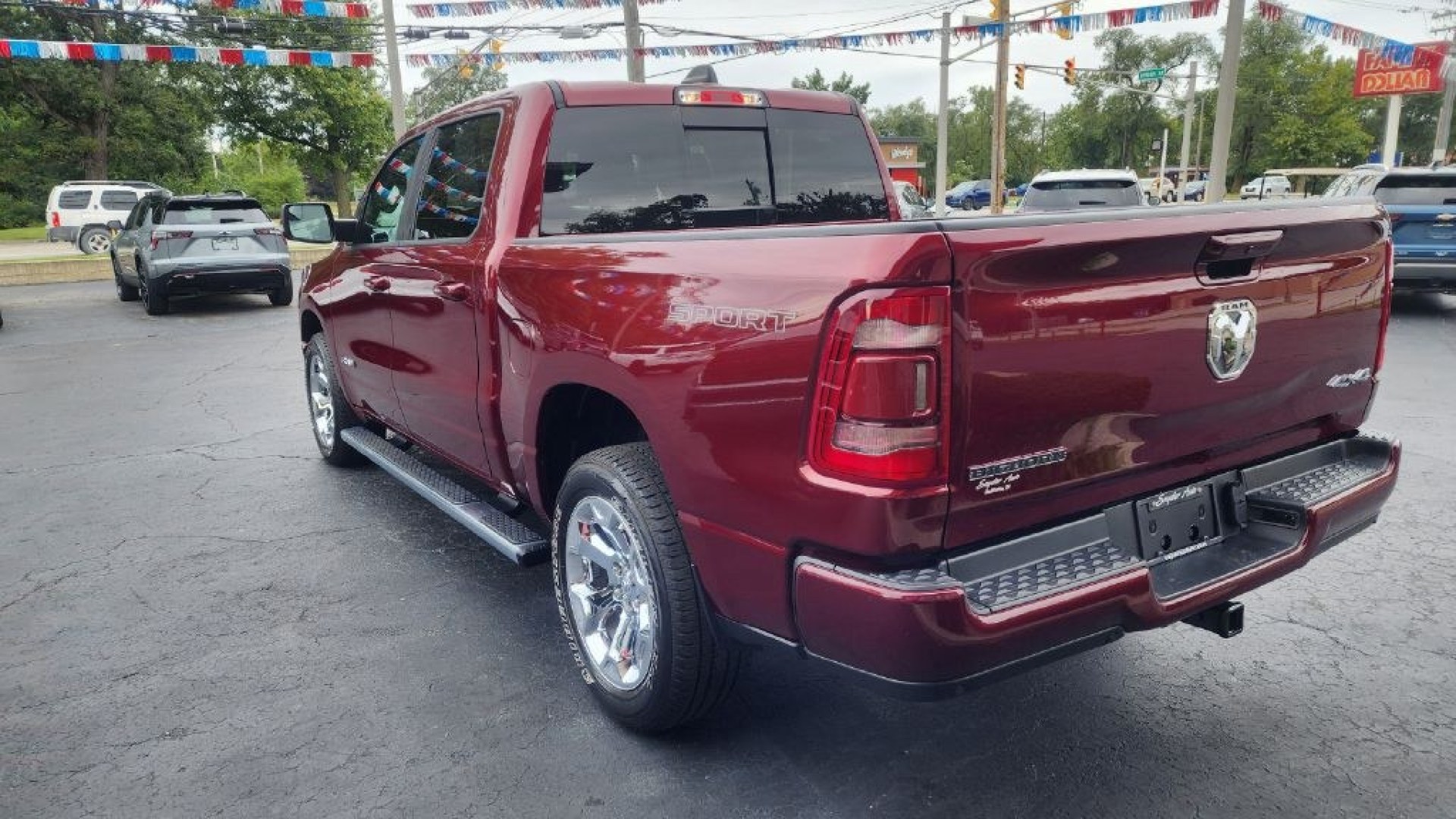 2023 BURGUN RAM 1500 BIG HORN/LONE STAR (1C6RRFFG1PN) with an 3.6L engine, Automatic transmission, located at 101 S. Halleck St., DeMotte, 46310, (219) 987-2922, 41.202343, -87.198189- Photo#3
