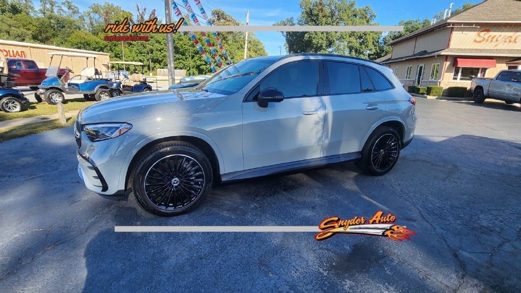 photo of 2025 MERCEDES-BENZ GLC 300 4MATIC