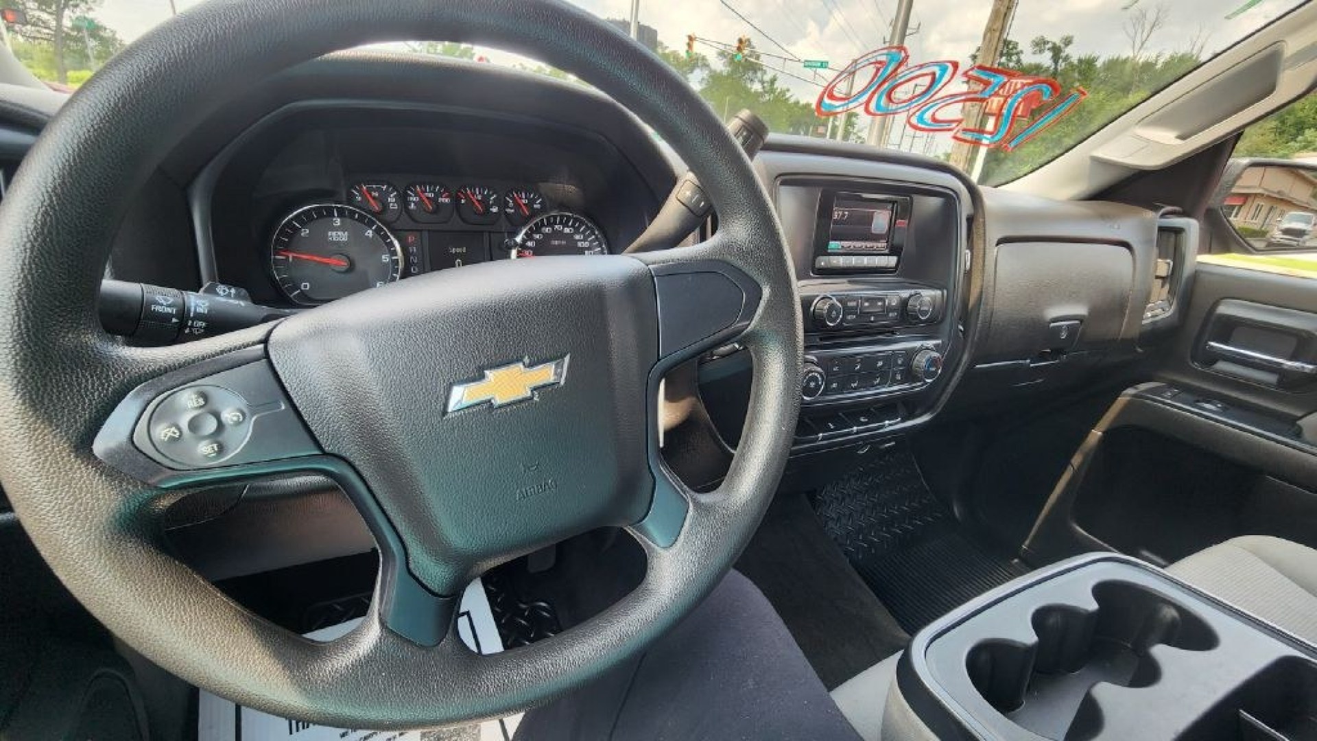 2014 BURGUN /Jet Black/Dark Ash CHEVROLET SILVERADO 1500 (1GCRCPEH4EZ) with an 4.3L engine, Automatic transmission, located at 101 S. Halleck St., DeMotte, 46310, (219) 987-2922, 41.202343, -87.198189- Photo#8