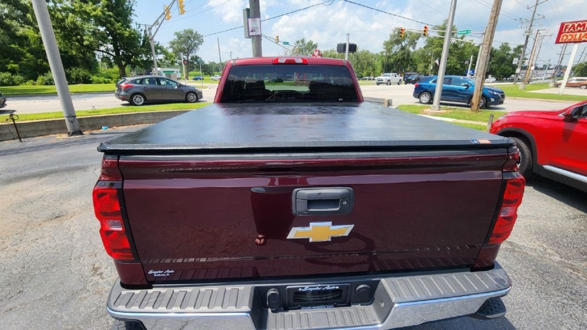 2014 BURGUN /Jet Black/Dark Ash CHEVROLET SILVERADO 1500 (1GCRCPEH4EZ) with an 4.3L engine, Automatic transmission, located at 101 S. Halleck St., DeMotte, 46310, (219) 987-2922, 41.202343, -87.198189- Photo#17